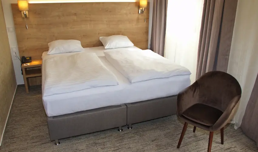 City Hotel Ring Budapest - Mjus 1. (min. 3 j)