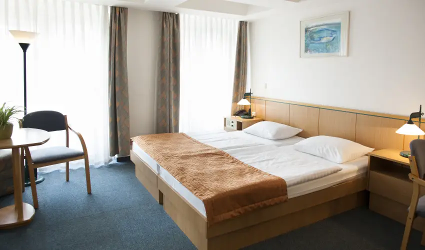 City Hotel Mtys Budapest - Mjus 1. (min. 3 j)