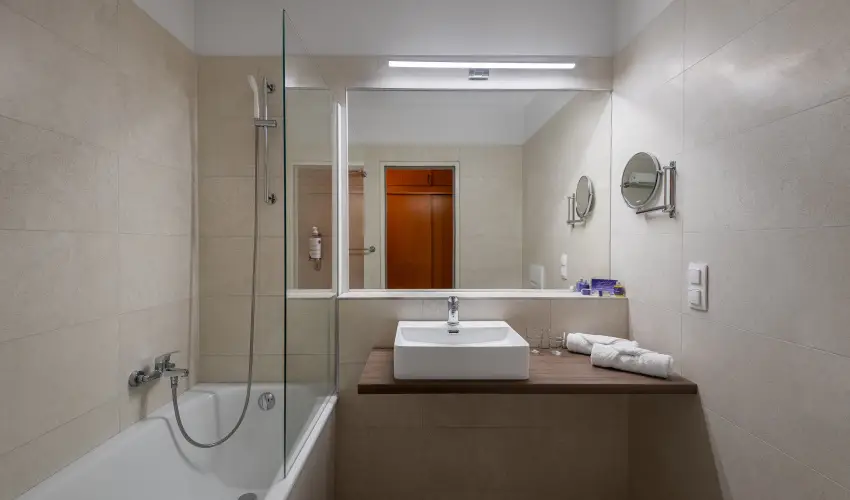 Club Tihany Hotel Tihany - Mjus 1. (min. 2 j)