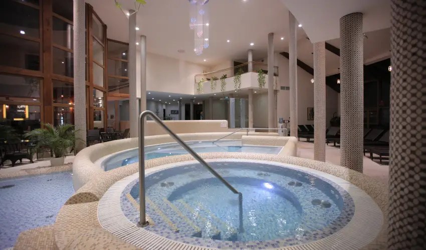 Colosseum Wellness Hotel Mrahalom - Mjus 1. - teljes elrefizetssel (min. 2 j)