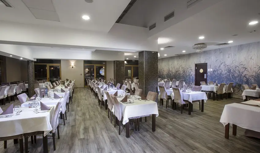 Colosseum Wellness Hotel Mrahalom - Mjus 1. - teljes elrefizetssel (min. 2 j)