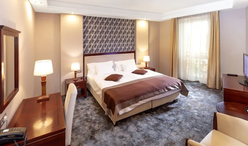 Colosseum Wellness Hotel Mrahalom - Mjus 1. - teljes elrefizetssel (min. 2 j)