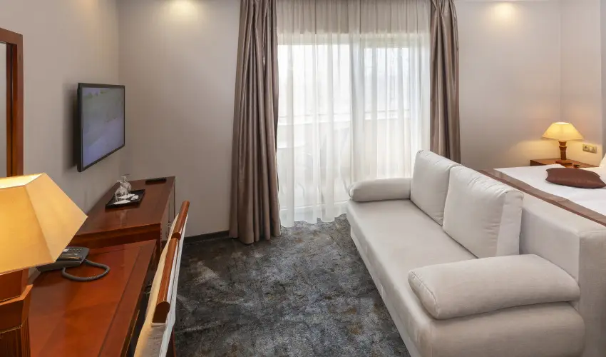 Colosseum Wellness Hotel Mrahalom - Mjus 1. - teljes elrefizetssel (min. 2 j)