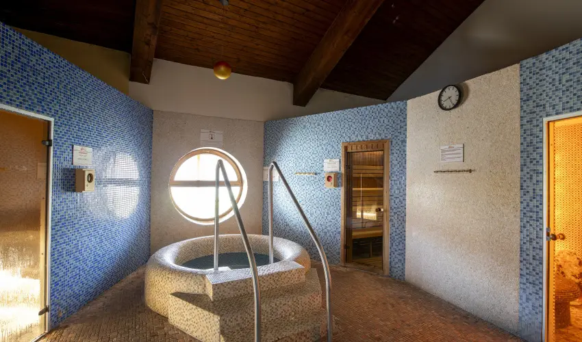 Colosseum Wellness Hotel Mrahalom - Mjus 1. - teljes elrefizetssel (min. 2 j)