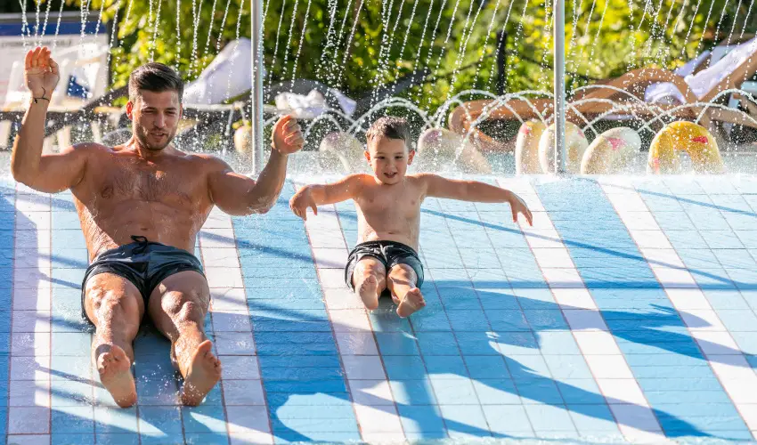 Colosseum Wellness Hotel Mrahalom - Mjus 1. - teljes elrefizetssel (min. 2 j)