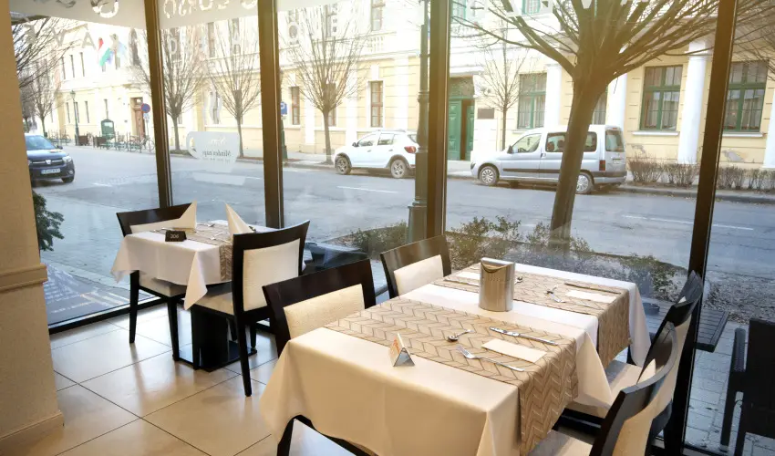 Corso Boutique Hotel Gyula - Mjus 1.