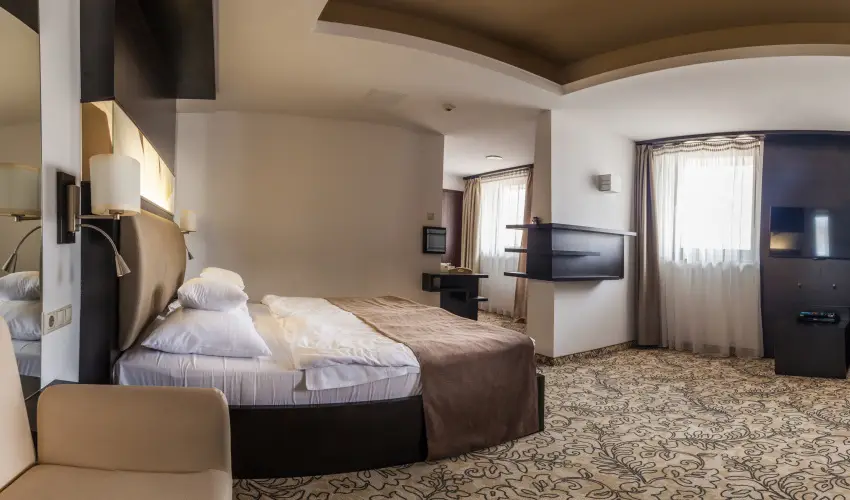 Corso Boutique Hotel Gyula - Mjus 1.