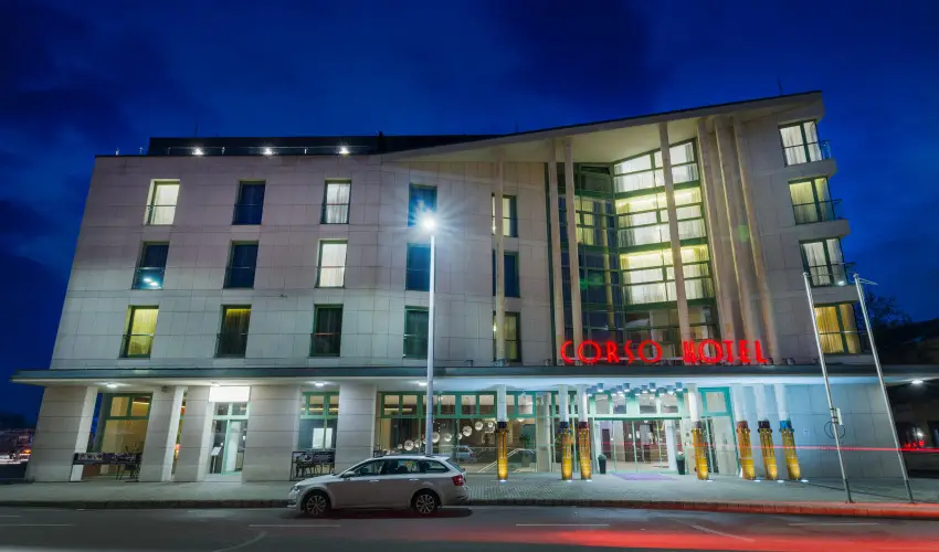 Corso Hotel Pcs Pcs - Majlis - teljes elrefizetssel