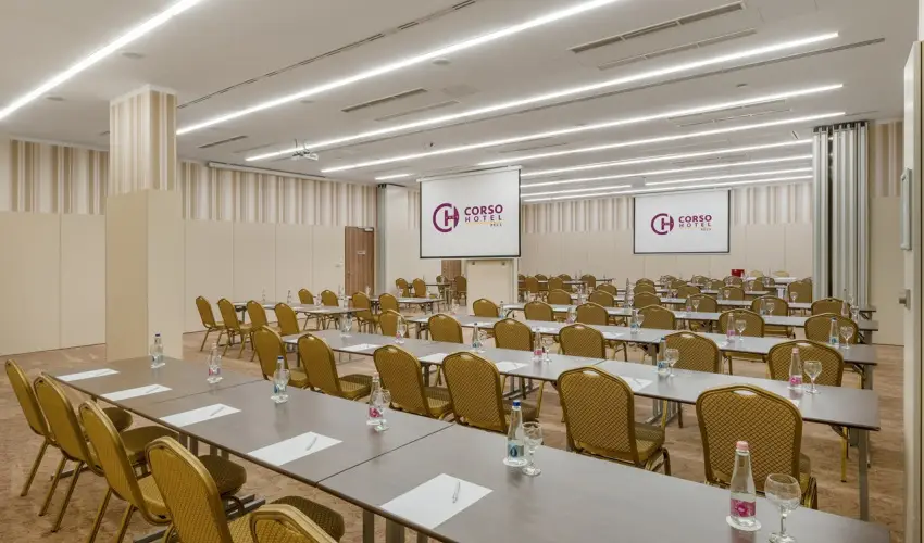 Corso Hotel Pcs Pcs - Majlis - teljes elrefizetssel