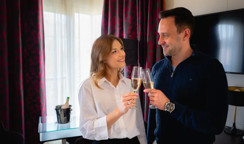 Corso Hotel Pcs Pcs - Majlis - teljes elrefizetssel