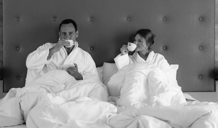 Corso Hotel P�cs P�cs - Maj�lis - teljes el�refizet�ssel