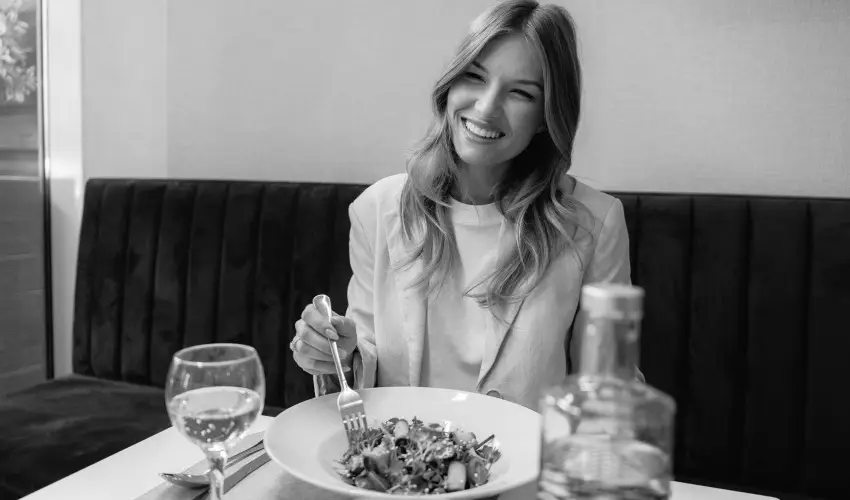 Corso Hotel P�cs P�cs - Maj�lis - teljes el�refizet�ssel