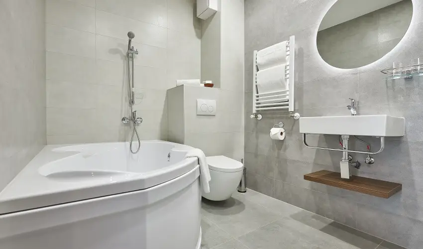 Crystal Hotel Hajdszoboszl - Mjus 1. (min. 2 j)