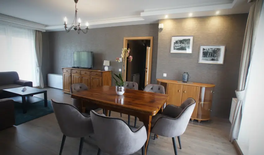 Solaris Apartman & Resort Cserkeszl - Mjus 1. 