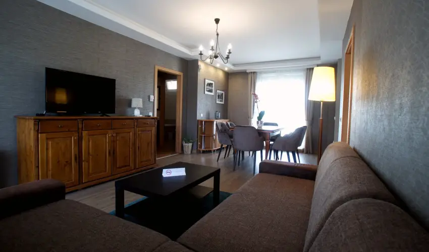Solaris Apartman & Resort Cserkeszl - Mjus 1. 