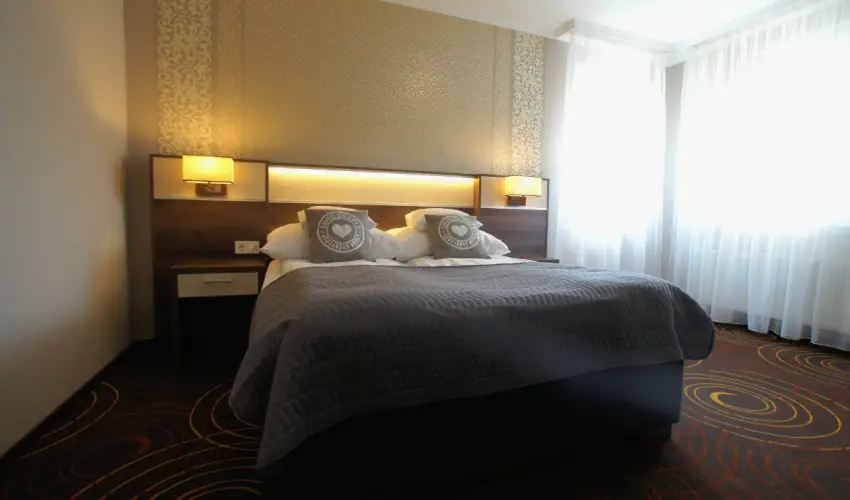 Solaris Apartman & Resort Cserkeszl - Mjus 1. 