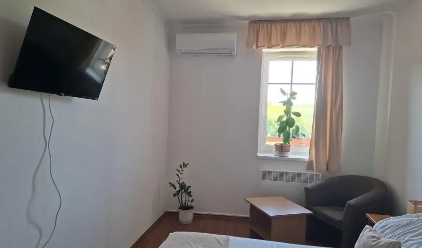D&A Apartmanh�z Egerszal�k - M�jus 1. (min. 2 �j)