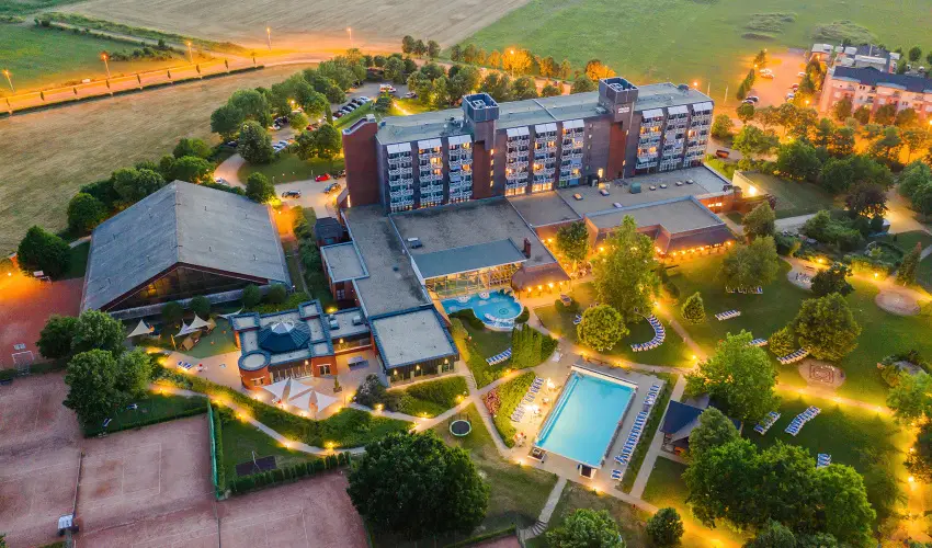 Danubius Hotel Bk Bk, Bkfrd - Mjus 1. 