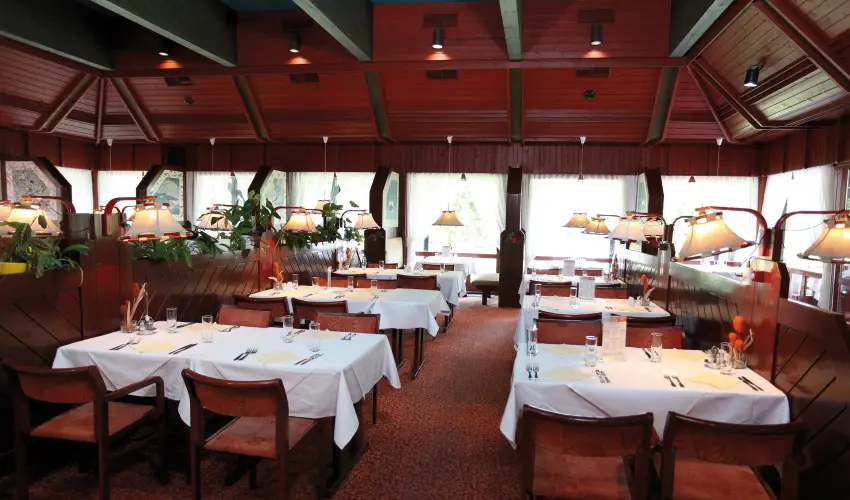 Danubius Hotel Bk Bk, Bkfrd - Mjus 1. 