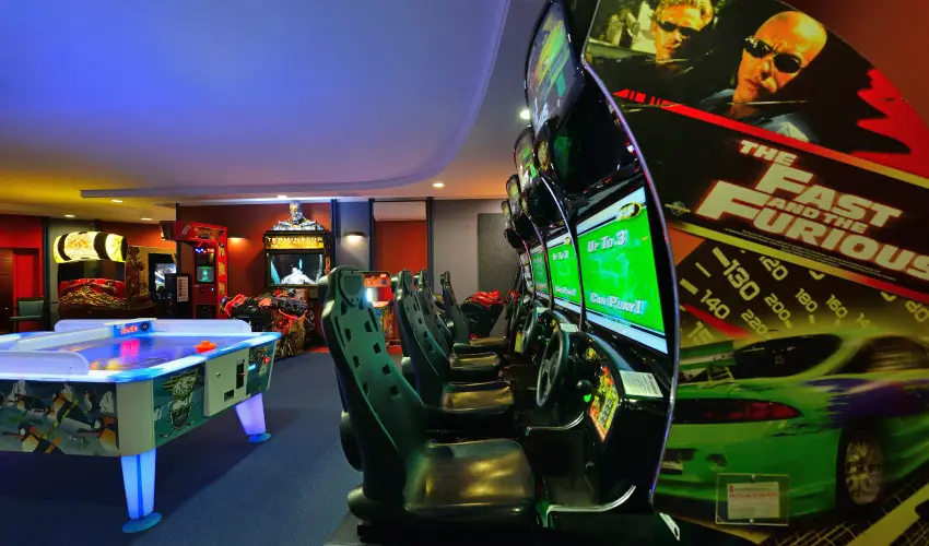 Danubius Hotel Bk Bk, Bkfrd - Mjus 1. 