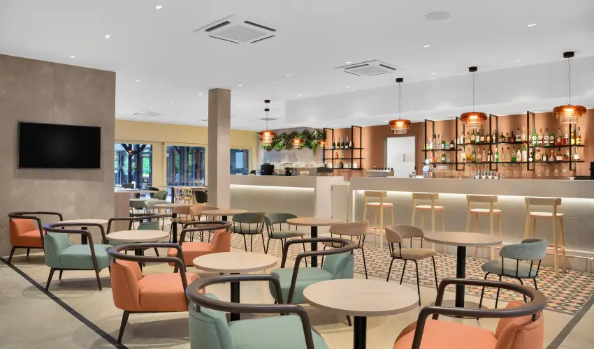 Danubius Hotel Bk Bk, Bkfrd - Mjus 1. 