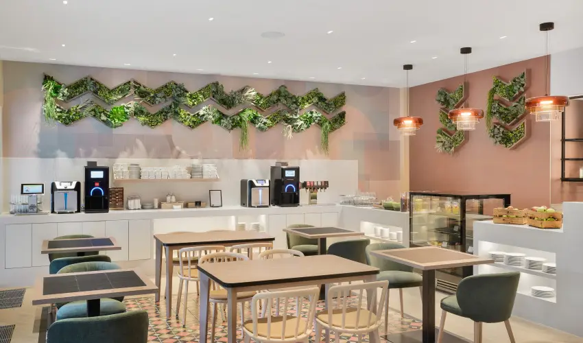 Danubius Hotel Bk Bk, Bkfrd - Mjus 1. 