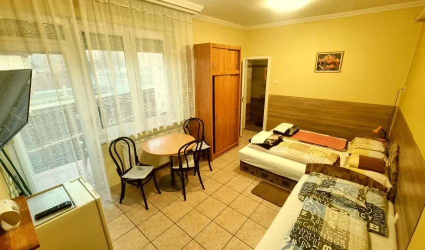 Dek Vendghz Hajdszoboszl - Mjus 1. (min. 2 j)