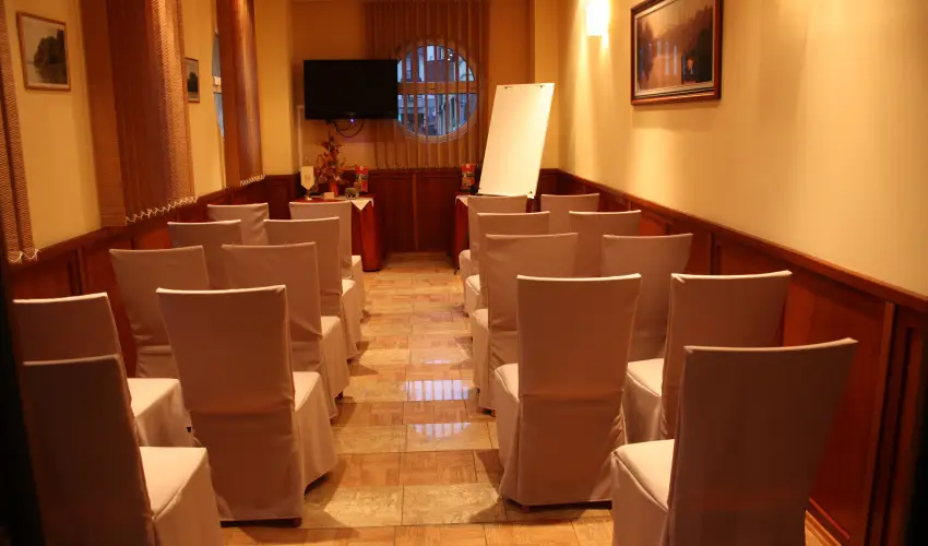 D�m Hotel Szeged - M�jus 1. 