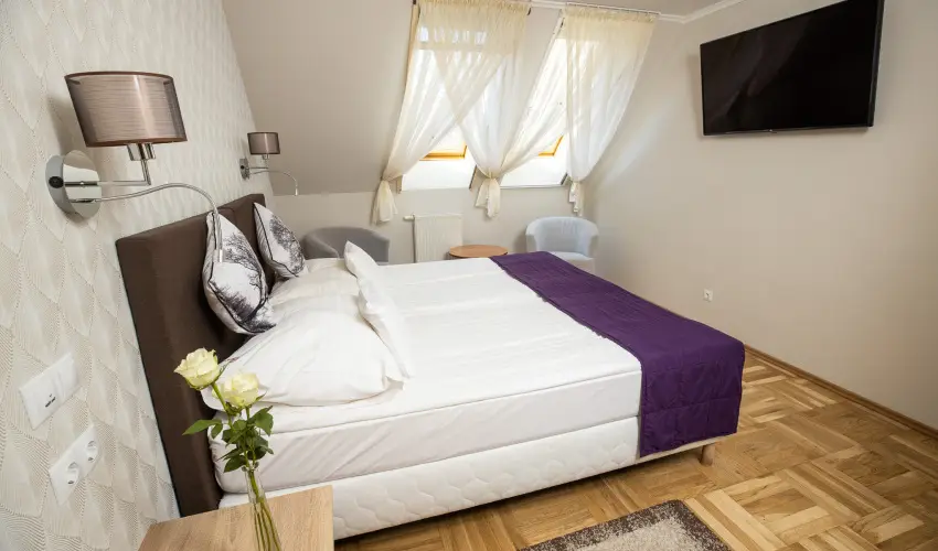 D�m Hotel Szeged - M�jus 1. 