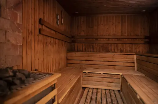 Duna Relax Hotel - M�jus 1. (min. 2 �j)