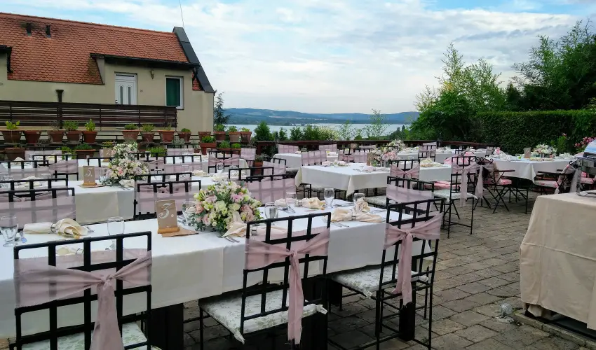 Echo Residence All Suite Hotel Tihany - Mjus 1. (min. 2 j)