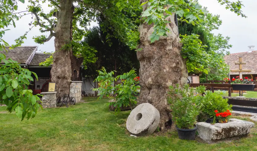 Edvy Malom Fogadó és Barokk Udvarház Pápa - Május 1. (min. 2 éj)