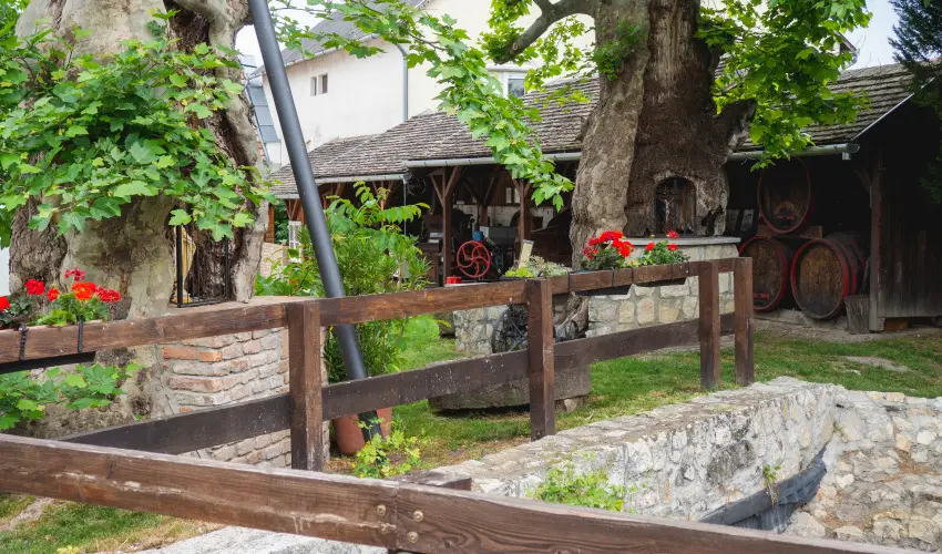 Edvy Malom Fogadó és Barokk Udvarház Pápa - Május 1. (min. 2 éj)