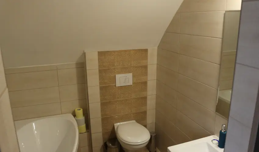 gerliget Vendghz Harkny - Mjus 1. (min. 2 j)