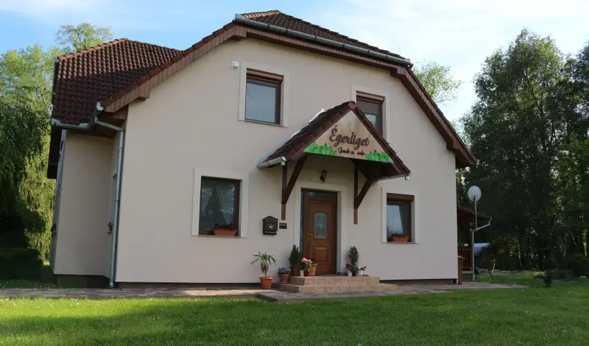 gerliget Vendghz Harkny - Mjus 1. (min. 2 j)