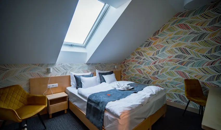 Eleven Business & Sport Hotel Jszrokszlls - Mjus 1.