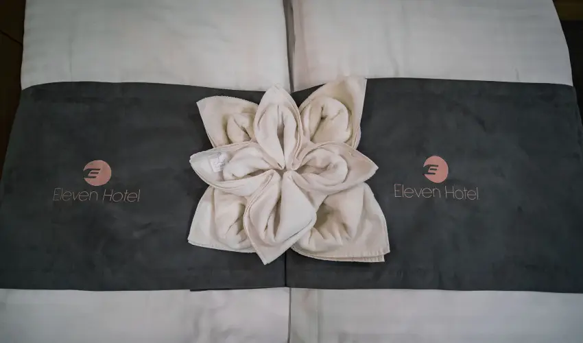 Eleven Business & Sport Hotel Jszrokszlls - Mjus 1.