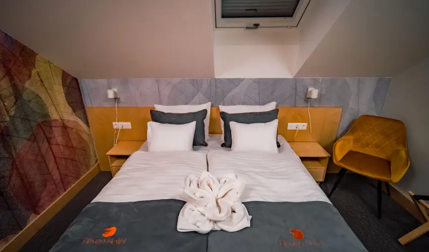 Eleven Business & Sport Hotel Jszrokszlls - Mjus 1.