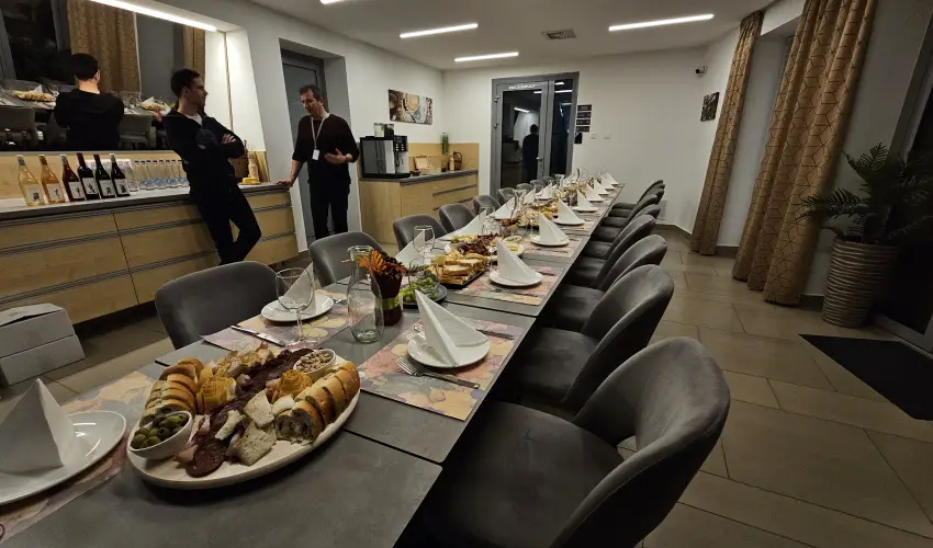 Eleven Business & Sport Hotel Jszrokszlls - Mjus 1.