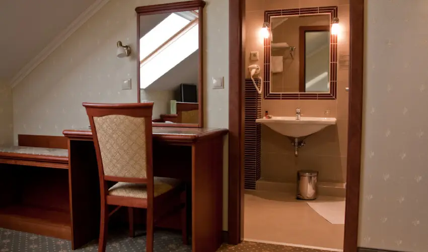 Elizabeth Hotel Gyula - Mjus 1. (min. 2 j)