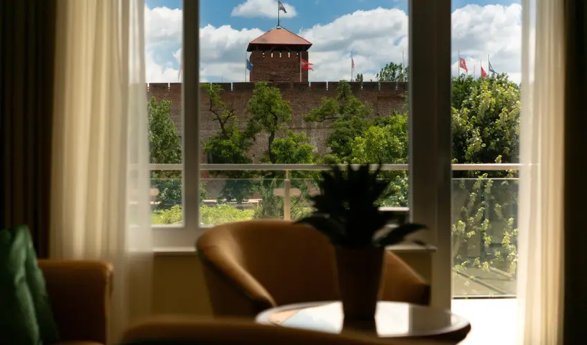 Elizabeth Hotel Gyula - Mjus 1. (min. 2 j)