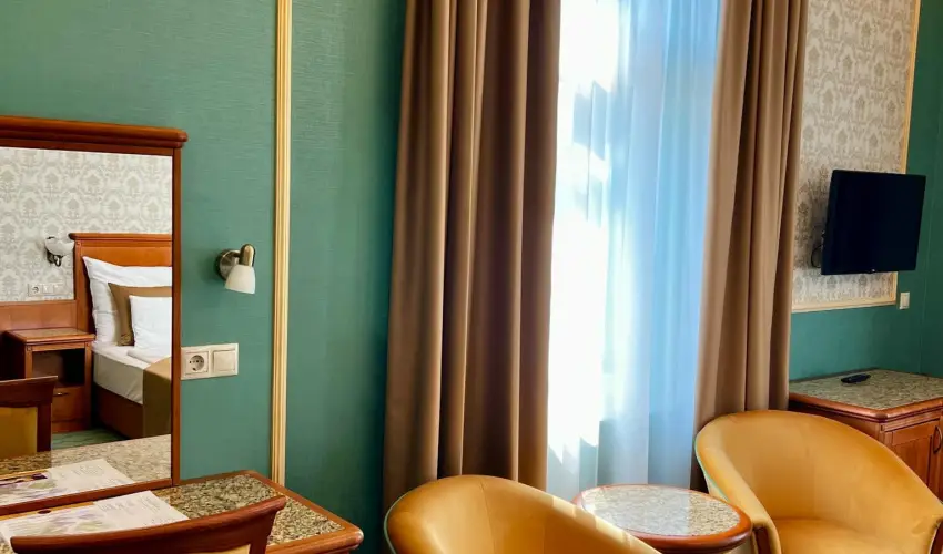 Elizabeth Hotel Gyula - Mjus 1. (min. 2 j)