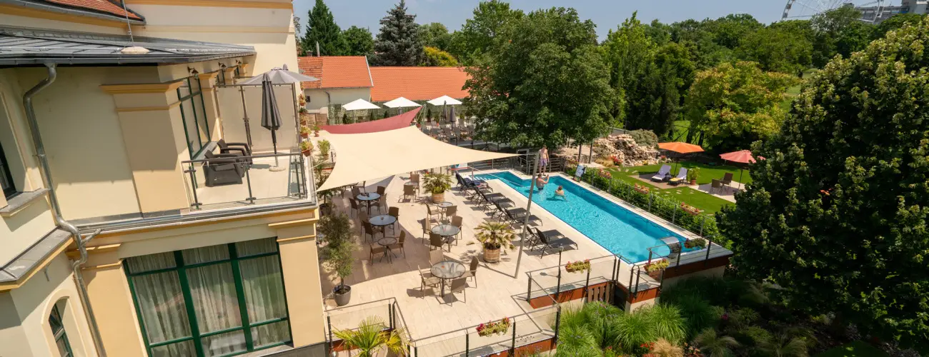 Elizabeth Hotel Gyula - Mjus 1. (min. 2 j)