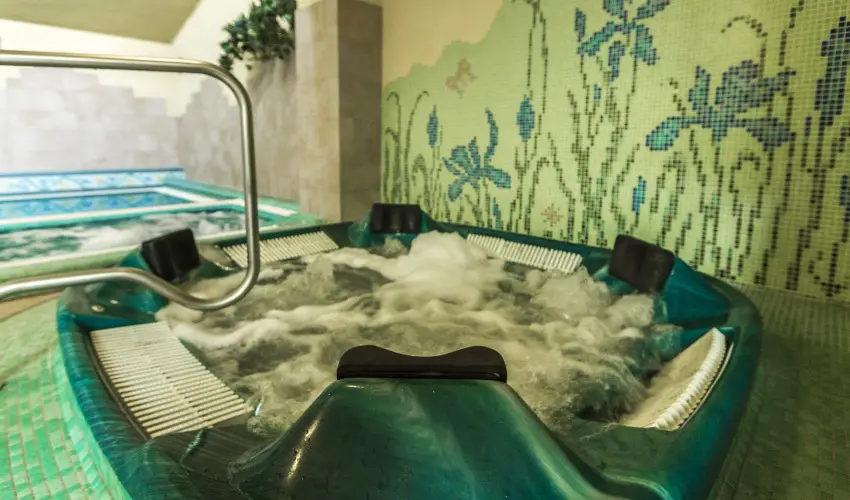 Elizabeth Hotel Gyula - Mjus 1. (min. 2 j)