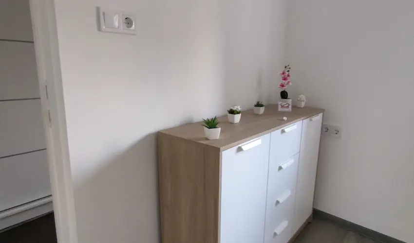 �nId�m Orosh�za Orosh�za - M�jus 1. 