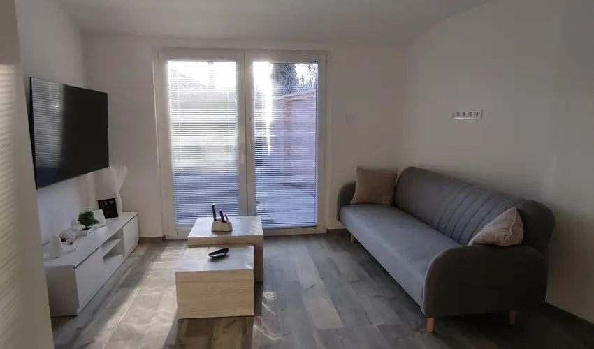 �nId�m Orosh�za Orosh�za - M�jus 1. 