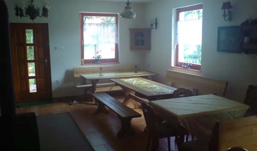 Szarvas Panzi� Erd�b�nye - M�jus 1. (min. 2 �j)