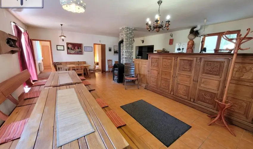 Szarvas Panzi� Erd�b�nye - M�jus 1. (min. 2 �j)