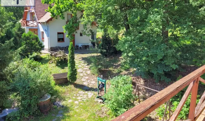 Szarvas Panzi� Erd�b�nye - M�jus 1. (min. 2 �j)