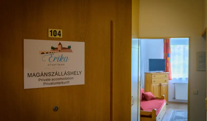 Erika Apartman Srvr - Mjus 1. (min. 2 j)